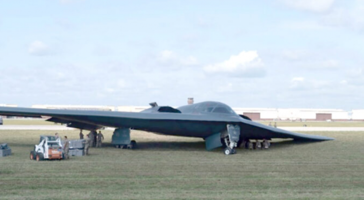 �����վ�B-2���κ�ը���ٷ��¹ʣ�ȫ�����20�ܵ�ս���ʲ�����