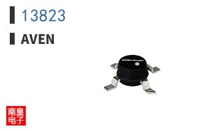 13823