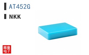 AT452G