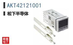 AKT42121001