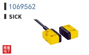 1069562