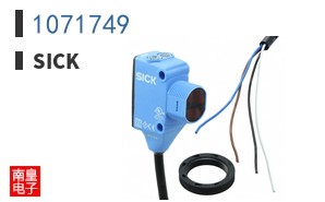 1071749