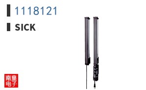 1118121