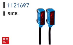 1121697