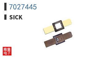7027445