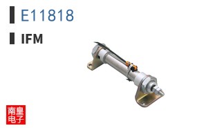E11818