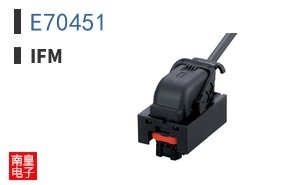 E70451